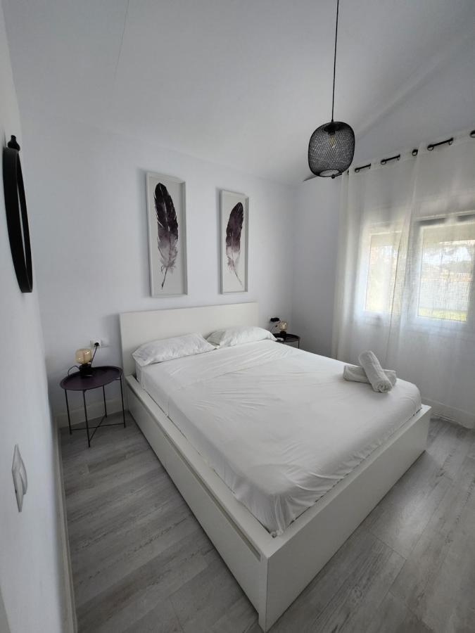 Villa Yoli 26 Con Piscina Y Jardin Cerca De La Playa Чиклана де ла Фронтера Екстериор снимка